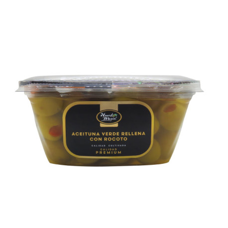 Green olives stuffed with Rocoto chilli pepper Huerto Mejía 230g - EL INTI - The Peruvian Shop